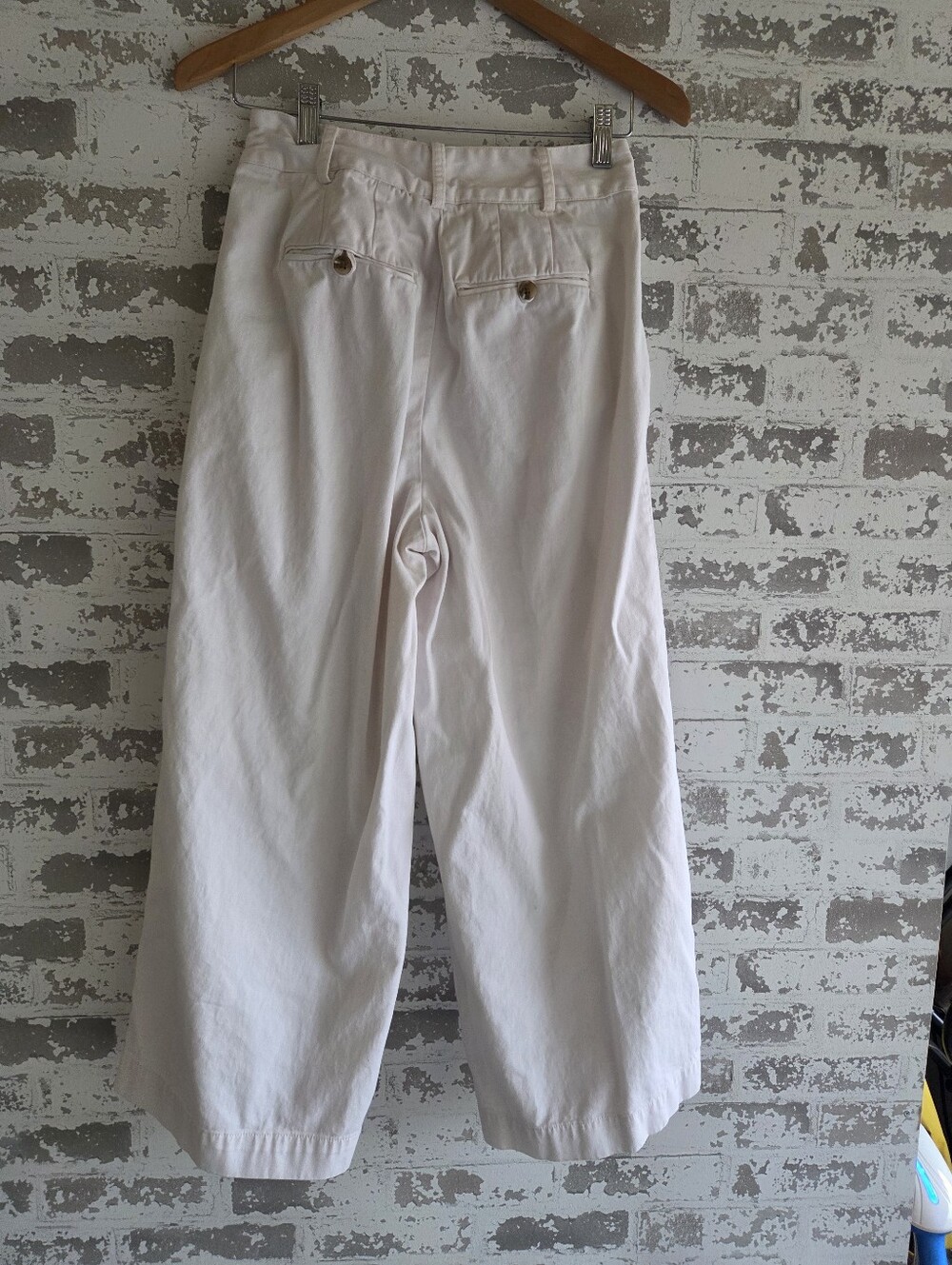Madewell Pleated Wide-Leg Chino Pants in Tile White - Size 4 - Picture 3 of 7